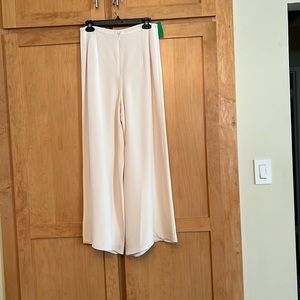 Cream Satin type fabric pants w wide leg